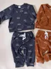 衣料品セット生まれの幼児の男の子の服セットワッフル太陽の長袖スウェットシャツトップパンツ衣装秋の衣装女の子衣装