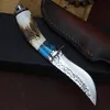 Ny R7106 Damascus Survival Straight Hunting Knife Damascuss Steel Drop Point Blade Horn Huvudhandtag Fasta blad Knivar med läderhölje