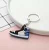 Keychains Lanyards 6 Colors Designer Mini Silicone Sneakers Men Women Kids Key Ring Gift Shoes Keychain Handbag Chain Basketball Shoe Holder Bulk Price