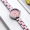 SINOBI 2022 Novos relógios femininos com estampa de flores diamante preto/branco mostrador pequeno elegante Japão importado quartzo pulseira relógios relógios femininos