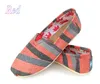 2022 MOUSMERK Multicolour Stripe Sneakers Canvas schoenen Spring zomer Tom schoenen Loafers Flats Espadrilles Shoe Home Leisure W5-W10