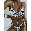 Maillots de bain pour femmes 2pcs / set femmes élégantes imprimé vache bikini deux pièces à lacets nœud papillon pour la natation maillot de bain femme