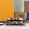 Леопардовая зерновая цепная сумка Crossbody Fashion плечо для двух в одном мешках металлик Lady Lady Luxury Designer Sumbags Высококачественные женские телефонные кошелек