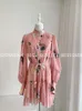 Vestidos casuais Designer high-end primavera verão linho rosa vestido curto feminino manga comprida estampado vestido single-breast