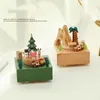 Dekorativa figurer Objekt Modeller Jul Tree Music Box Wood Roller Train Hand Operated Spin Bedroom Decoration Crafts Birthday Present