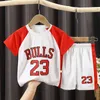 어린이 농구 정장 중간 및 대형 어린이 스포츠 정장 농구 재킷 조끼 어린이 착용