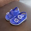 Pojkar läder sommarsandaler för 2024 baby platt barn strand barn sport mjuk non slip casual småbarn sandal 1 5 år rosa skor saltvatten s 41 4