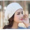 ベレットベレー帽の女性冬の帽子ニットビーニーアンゴラウォームラインストーンダブルレイヤーカジュアルソフトクラシックサーマルスノーアウトドアアクセサリーベレットChur2