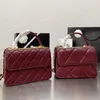 10A حقيبة شعرية عالية الجودة من الماس V أكياس رباعية الشكل 2023 Messenger Luxurys مصممي النساء حياكة سلاسل الخيط حقائب اليد الأم محفظة محفظة