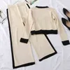 Cnlalaxury dorthsuit Suit 2020 Autumn Nowy dzianina kurtka V-denia płaszcza szerokie nogawki Dwuczęściowy zestaw damski ubrania Dresy Damskie T220729