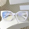 New Luxury Women Multi-Shaped Butterfly Glasses Frame 55-19-145 Plancia importata Fullrim per occhiali da sole da vista GOGGLES fullset case