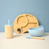 Укусы кусочки 1Set Силиконовый детский кормление посуда бамбуковая деревянная тарелка с всасывающей чашкой Легко в очистке детской посуды 220624