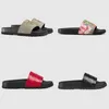 Tasarımcı Terlik Klasik Kadın Erkek Hipster Plaj Sandalet Terlik Bayanlar Çift harf Arı Yaz Dişli dipleri Moda Ayakkabı Bayan Loafer'lar