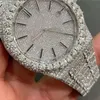 Designer Horloges Versie Big Moissanite Diamonds Horloge PASS TEST bewegingskwaliteit Heren Luxe Full Iced Out Sapphire op maat gemaakte horloges met boxIKZ5