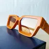 نظارات شمسية من HOT Millionaires للرجال والنساء بإطار كامل بتصميم عتيق 1165 1.1 Millionaires نظارة شمسية سوداء صنع في إيطاليا مع صندوق