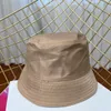 Mens Bucket Hats For Woman Designer Sun Hat Fashion Sunbonnet Black White Beach Casquette Caps Summer Man Sunhat White Khaki
