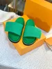 2023 Slippels Letter Jelly Summer Slippers Luxe Designer Outdoor Sandals Pool Slide Beach Abraso Summer Ladies Sandalen plus maat 0508