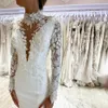 2022 Arabische Afrikaanse zeemeermin Sexy trouwjurken Bridal Jurys Plus Size High Neck Illusion Lace Appliques Crystal kralen 3D Bloembloemen lange mouwen