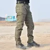Pantalon cargo de camouflage pour hommes Pantalon militaire à poches multiples élastique Pantalon de jogging en plein air Pantalon tactique de grande taille pour hommes 220719