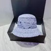 Geizige Krempe Hüte Frauen Eimer Hut Stroh Sommer Casquette Desginer Caps Hüte Herren Strand Woven Cap Gestrickte Hüte Frauen Fisherman Baseball Cap