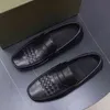 Sukienki buty projektant męskich buty mokasyna miękkie skórzane ślizganie się buty czarne skórzane buty 220707