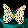Broches Pins Moda coreana Zircão brilhante Butterfly Animal Pin Pin Luxury Corsage Temperamental Suit de mulheres acessórios Pinspins
