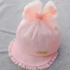 Casquettes Chapeaux Bébé Fille D'été Maille Casquette De Baseball Grand Arc Boule De Poils Né Mignon Infantile Visière Soleil HatCaps