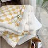 Blankets Checkerboard Plaid Blanket Thick Warm Winter Bed Office Nap Shawl Sofa Cover Retro Fluffy Bedspread