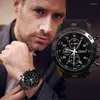 Нарученные часы из нержавеющей стали роскошные спортивные спортивные аналоговые Quartz Modern Men Fashion Watch Watch 2022 ГРМ)