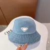 Kadınlar Geniş Kenarlı Şapkalar Lüks Tasarımcı P Kadın Yıkanmış ve Yaşlı Kovboy Kova Şapka 22ss Sonbahar Casquette Adam