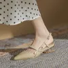 Designer-2022 Bow Tie Crystal Sandalias de tacón bajo Punto de verano Pisos de un pie Zapatillas