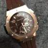 Mens horloges Fiber Black Dial Sports Racing Style Japan VK Quartz Movement Multifunctionele chronograaf Rubberband 45 mm polshorloges