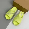 Storlek 5- 13 Designer Slipper Womens Men Eva Foam Bekväm Slid Sandaler Grön Orange Kaffe Svart Ben Vit sandskum Slides Glides