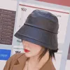 Unisex PU Bucket Hats Женщины Зимние Открытый Путешествия Панама Шляпа Мужчины Чистый Цвет Sunbonnet Кемпинг Рыбалка Hat G220418