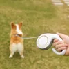 Dog Collars LEASHES PET AUTOMATAC LEASH 3M PUPPY蛍光牽引ロープデバイス猫の屋外ウォーキングドッグの格納式チェーン用品