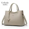 Borse di qualità Catena da donna Tote preferita Borsa a tracolla in pelle famosa Borsa alla moda Borse a tracolla Borsa goffrata in oro Hight Jevif 22handbag177Q9