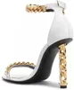 Modelo de Eueo Sapatos Sandália Mulheres High-Color escolha com um design de fivela, decoração de cadeia sola de couro