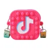 Modne torby Pop Torebka Fidget Toy Bubble Crossbody Bag Prezent urodzinowy dla dzieci Chłopcy Sensory Popper Girl Torebka Zabawki