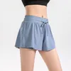 LU-1838 Abbigliamento da yoga da donna Abbigliamento sportivo a vita alta Pantaloncini da ginnastica da corsa Pantaloni corti da fitness Pantaloni elastici da ragazza Prevenire il malfunzionamento del guardaroba Indossare Asciugatura rapida