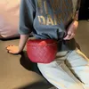 سلسلة المرأة الخصر حقيبة عالية السعة حزمة مراوح الكتف Crossbody الموز حقائب الصدر مصمم الفاخرة حقيبة بحزام الإناث الورك محفظة 220513