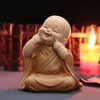 Buddhist Small Monk Statues Resin Buddha Figurine Sculpture Handmade Car Home Decorator Miniatures Room Decoration Crafts Gifts 220329