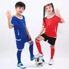 Maillots de basket-ball pour enfants 2021 et 2022 Uniformes d'entraînement de football pour jeunes et prise en charge de diverses personnalisations