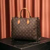 Fashion womens totes bag lady handbag with trendy leather star print design large capacity women's bag
