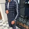 Man TrackSuits Zestawy męskie zestawy nadruków 3D Mężczyzny Dwuczęściowe patchwork szkiełka zamek błyskawiczne małe nogi spodnie Suits Suits 220518