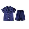 Summer Girl's Satin Pyjamas Silk Pyjama Shorts Set Pyjamas Kids New Design Homefit Textile Girl Sleepwear Set kläder för tonåringar