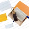 Designer Keychains Leather Men Women Key Chains Keyring Buckle Keychain Lovers Car Handmade Bags Pendant Key Ring Accessories with box dust bag