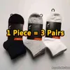 Chaussettes pour hommes tout-match Femmes Hommes Haute Qualité Coton classique Cheville Lettre Respirant noir et blanc mélange Football basket-ball Sport Chaussette PG8S2U6E