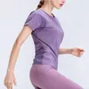 Yoga Outfit Workout Shirts Mesh Panel Quick Dry Short Sleeve Toppar Gym skjorta för kvinnor Sportkläder Sportkläder Fitness Top Kläder