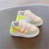 2021 neue Baby turnschuhe Mode Atmungsaktive PU Casual Kinder Schuhe Licht boden rutschfeste 0-3 jahre alt Jungen mädchen kleinkind stiefel G220517