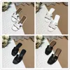 2022 Designer Hausschuhe Schaum Lychee Haut Leder Slides Frauen Sandale Sommer Strand Mode Weiche Slipper Luxus Mule Dicker Boden Slide Segel Rosa Blau Schuhe Größe 34-40